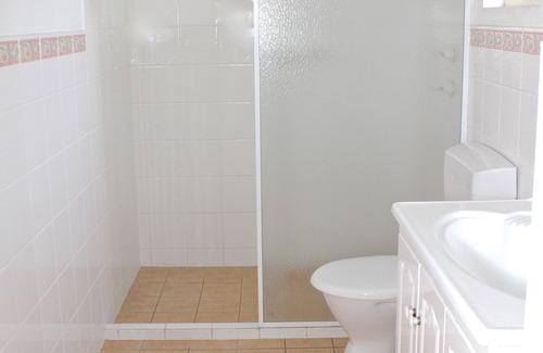 Seacliff Apartment | Pet-Friendly Seacliff Beach Studio for Budget Travelers