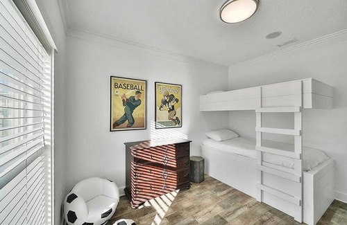 Tang-O-Mar House | Relaxing Retreat at Seaclusion by Five Star Properties