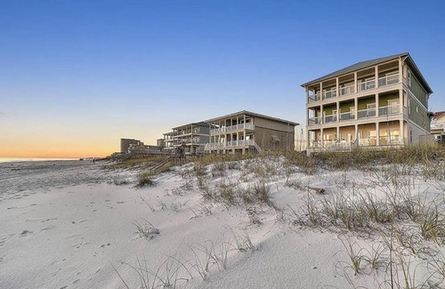 Tang-O-Mar House | Relaxing Retreat at Seaclusion by Five Star Properties
