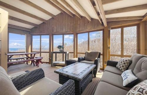 Cape Neddick House | Seacoast Sanctuary: Family-Friendly Coastal Retreat