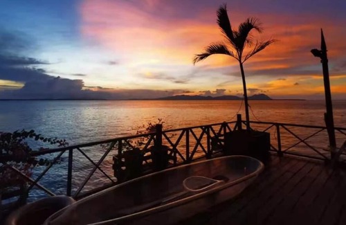 Semporna Ski Chalet | SeaCoral Water Chalet offers a terrace/ bacony . Guests can enjoy sea views.