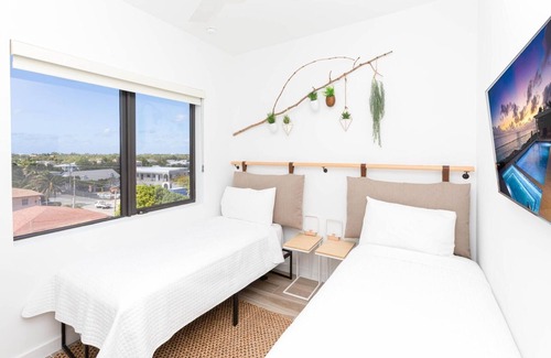 Northwest Point Condo | Seadreams Boutique Oceanfront Condos
