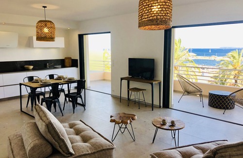 Le Lavandou Apartment | Oceanfront Apartment Steps from the Beach with Pool Access