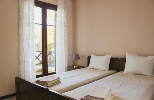 Elia Apartment | Seafront Apartment in Elia Beach