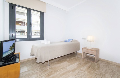 Puerto de Pollensa Apartment | Oceanfront Seafront Apt Vora Dor - Rated 9.2/10