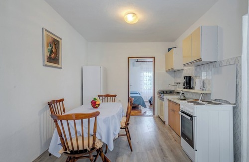 Rogoznica Apartment | Seafront Apartment with Balcony and Scenic Ocean Views