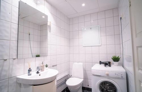 Sandviken Apartment | Seafront Apartment with Elevator & French Balcony Escape