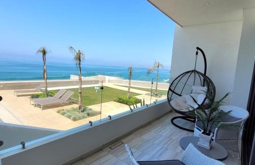 Primo Tapia Apartment | Seafront Condo in Rosarito with Pool & Free Chauffeur