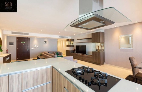 Pieta Apartment | Seafront Designer Apartment with Private Terrace & WIFI