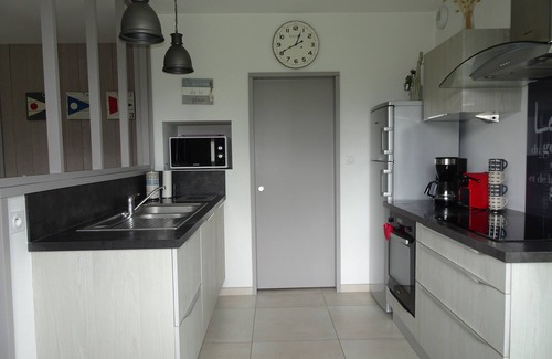 Cleder House | Seafront Retreat with Direct Access to Sandy Beach