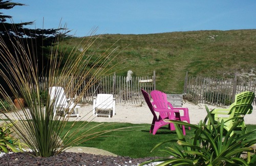Cleder House | Seafront Retreat with Direct Access to Sandy Beach