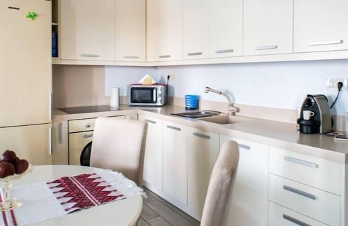 Sitia Apartment | Seafront Town House: Family-Friendly Escape by the Beach