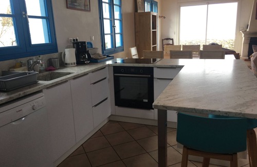 Noirmoutier-en-l'Ile Villa | Seafront Villa "Caprice des Vents" - Rated 9.6/10 Stay