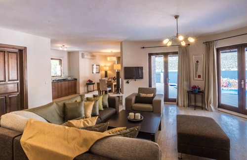 Kas Villa | Seafront Villa with Beach Platforms, Pool and Spa Access