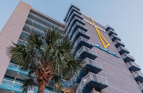 Downtown Myrtle Beach Condo | Guest Rated 10/10: SeaGlass Tower™ with Oceanfront Views