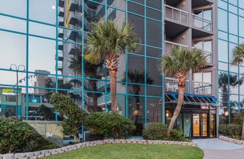Downtown Myrtle Beach Condo | Guest Rated 10/10: SeaGlass Tower™ with Oceanfront Views