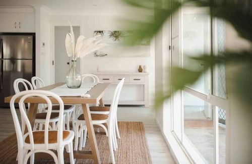 Culburra Beach House | Seagrass: Top-Rated Retreat with Pool & Pet-Friendly Perks