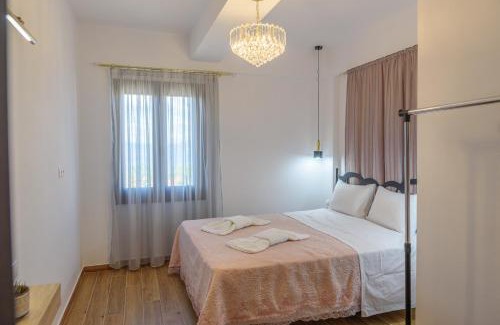 Trikeri Apartment | Family-Friendly Stay at Seagull House 2: Rated 9/10