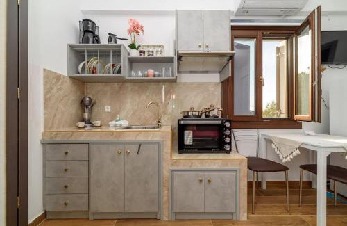 Trikeri Apartment | Experience Seagull House 3: Your Coastal Getaway Awaits