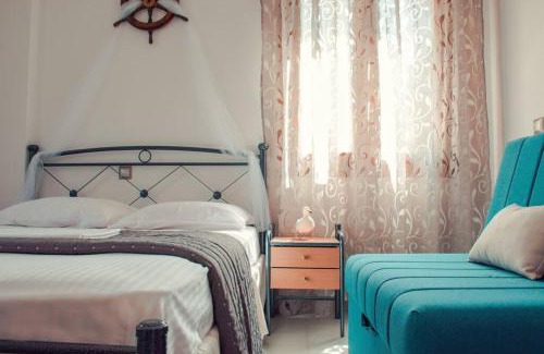 Trikeri Apartment | Inviting Seagull House: Family-Friendly Retreat with Top Reviews