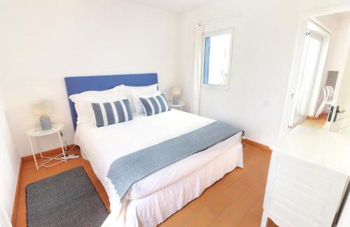Vale do Lobo Villa | Oceanfront Seagull Rooftop Beach with Stunning Views