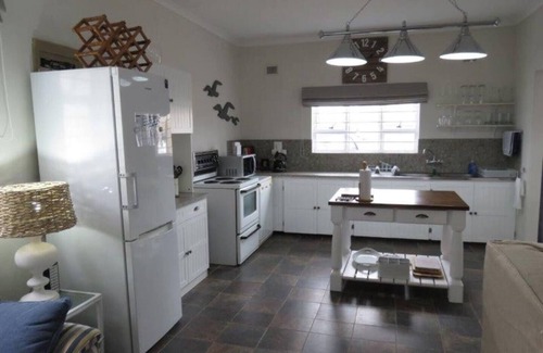 Port Shepstone House | Seagulls Beach House: Pet-Friendly Retreat with 4 Bedrooms