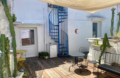 Historical Center Apartment | Seagulls House in the Heart of Naples Via Toledo