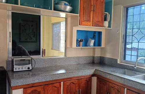 Looc House | Seaheart Guest House Panglao