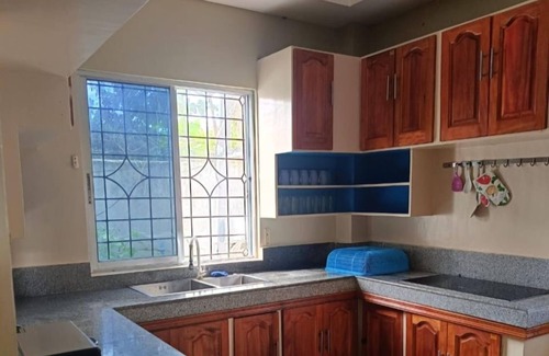 Looc House | Seaheart Guest House Panglao
