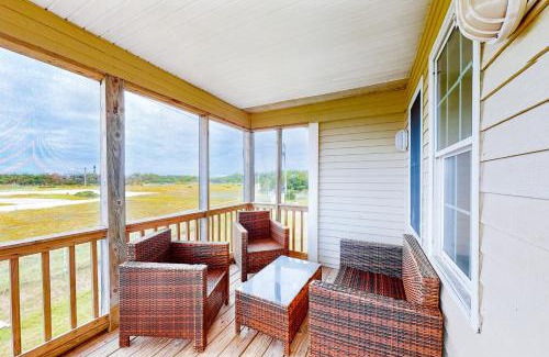 Buxton House | Seahorse #18A-CAC: Guest Rated 9.5 with Pool & Pet Friendly