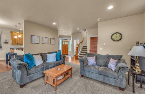Shorepine Village House | Family-Friendly Retreat at Seahorse Landing – 4-Star Comfort
