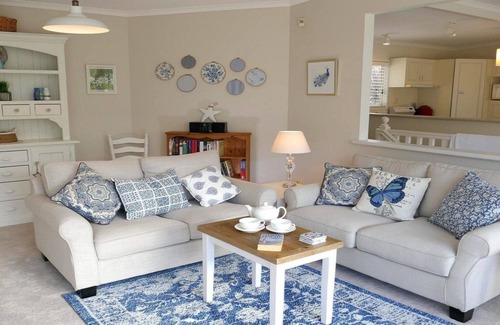 Callala Bay House | Sealark – Breathtaking Bay Views with Pool and Family Amenities