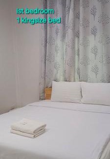 Noen Phra House | Family-Friendly Sealife Private Beach Villa with Pets Welcome