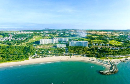 Phu Hai Beach Apartment | Pet-Friendly Sealink Ocean Vita Condotel in Mui Ne - 9.5/10