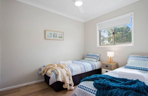 Callala Bay House | Seannsail: Oceanfront Stay Steps from Jervis Bay's Beauty