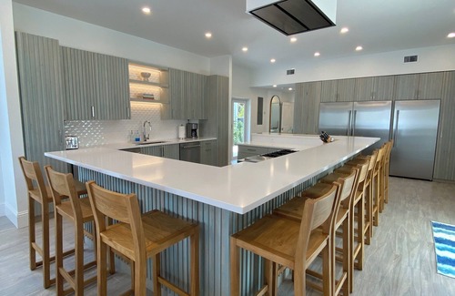 Captiva House | Sea Oats Estate: Private Villa with Pool and Ocean View