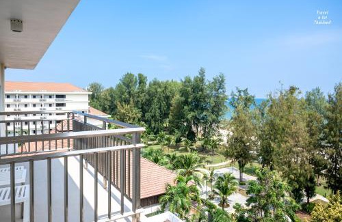 Nong Kae Hotel | Seapine Beach Golf and Resort Hua Hin - Family-Friendly Escape