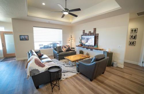 Kanab House | Discover Searchers Hideaway at Kabab – 4-Star Family Retreat