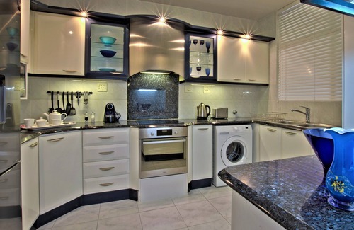 Umhlanga Apartment | Oceanfront Searock Beach View Property in Umhlanga Rocks