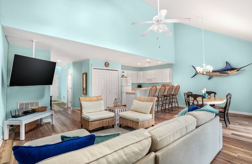 Chincoteague House | Seas the Day: Breathtaking Water Views & Pool Access!