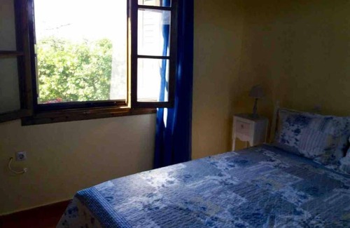 Artemida House | Seas the Day: Family-Friendly Retreat with Kitchen Access