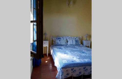 Artemida House | Seas the Day: Family-Friendly Retreat with Kitchen Access