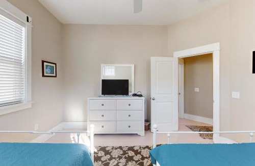 Myrtle Beach House | Unforgettable Seas the Day: Pet & Child Friendly Retreat