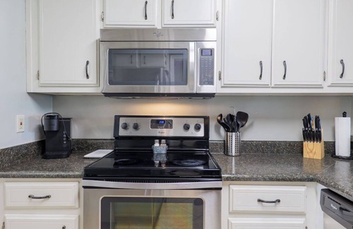 Lake Park Condo | Seas The Day with this cozy 2-bedroom lakefront condo.