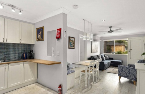 Ettalong Beach Apartment | Experience SEAS THE DREAM at Ettalong Beach with Ocean Views