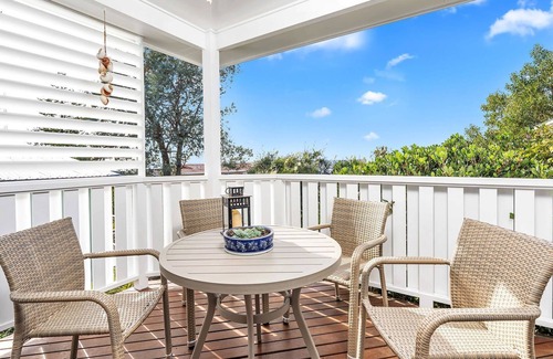 Hyams Beach House | Oceanfront Seascape Cottage at Hyams Beach - Perfect for Families