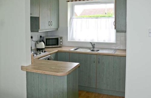 Kessingland House | Seascape: Pet-Friendly Retreat with 9/10 Guest Ratings