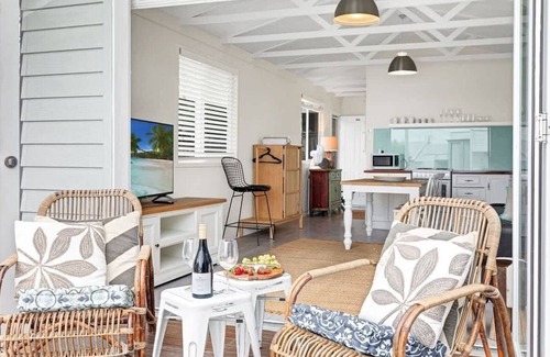 Hyams Beach Cottage | Seascape Hyams Beach