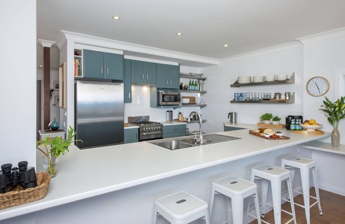Kiama House | Kiama Holiday Home with Breathtaking Oceanfront Views