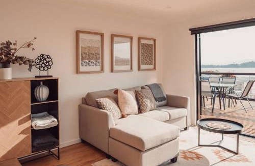 Alonnah House | Family-Friendly Retreat at Seascape on Bruny in Alonnah